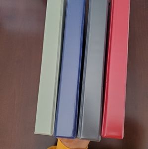 🔥A bundle of 4 binders🔥